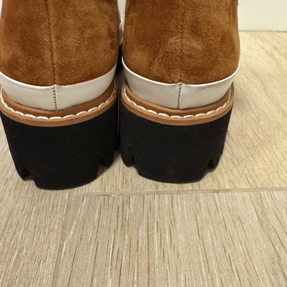 FREE PEOPLE Gee Wawa Ellis Chelsea Boots Lugged Platform Tan Brown Size 37/7 - Picture 7 of 11